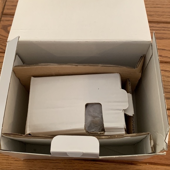 Lenox Disney Showcase crystal Tigger with 24k gold butterfly - Picture 12 of 14